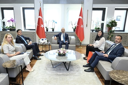 Büyükelçi Anguel Tcholakov, yeni atanan Türkiye Cumhuriyeti Ulaştırma ve Altyapı Bakanı Abdulkadir Uraloğlu ile bir araya geldi